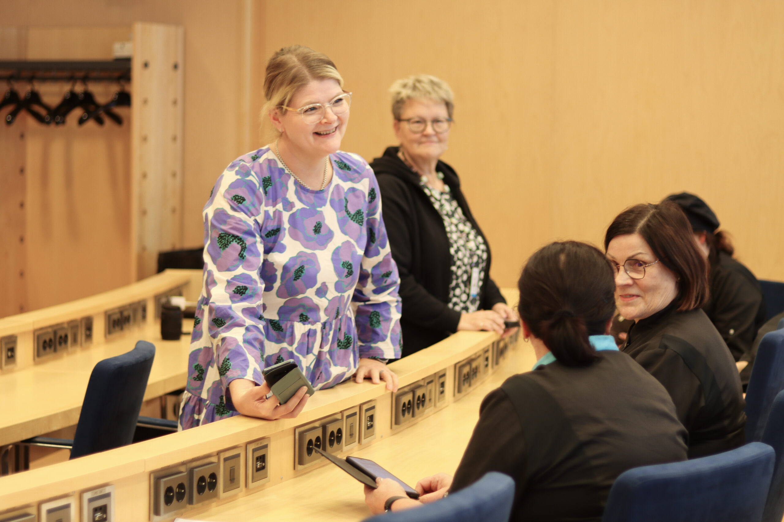 Lappian opettajat kouluttavat henkilöstöä tekoälyn käyttöön.