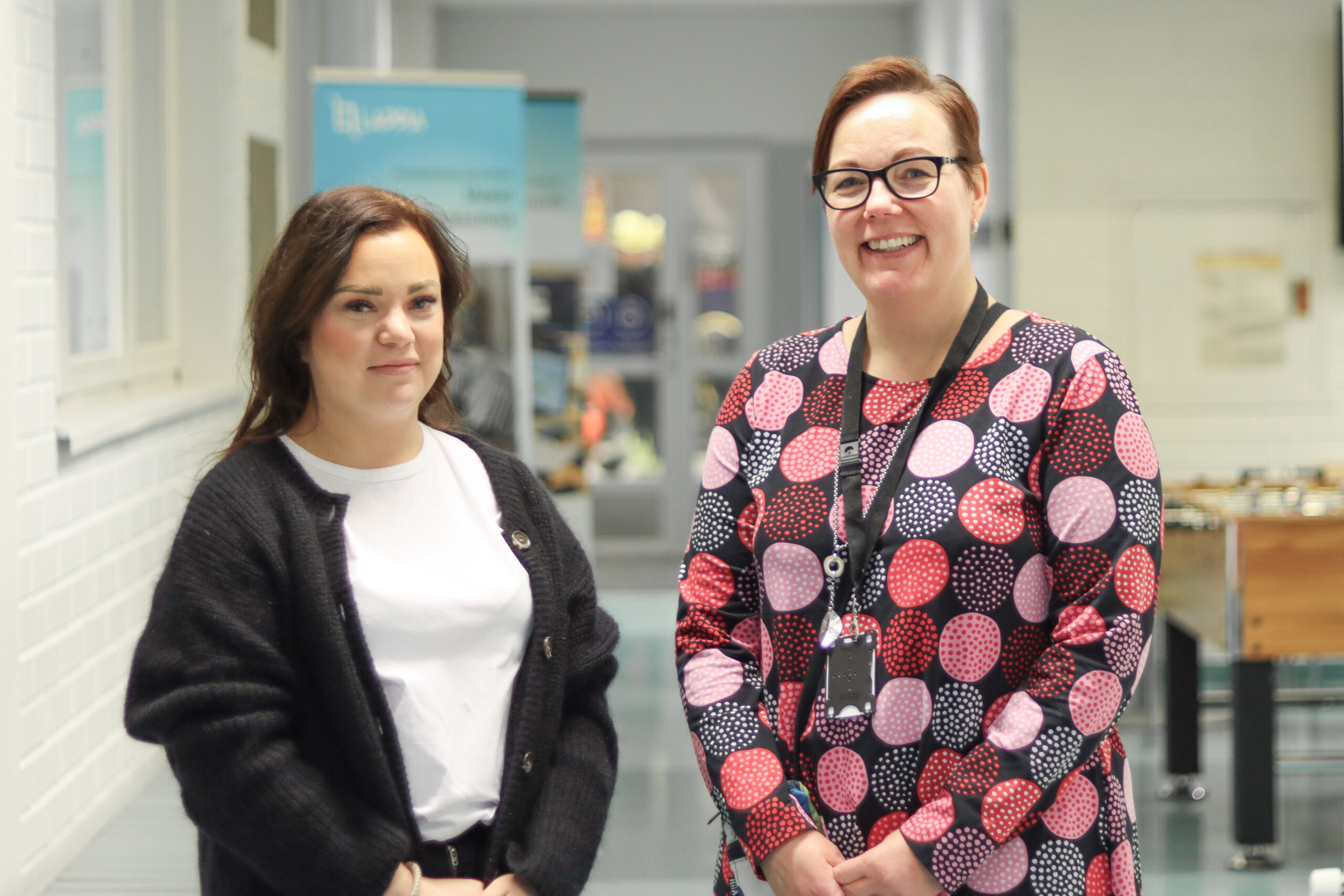 Ylitornion vankilan erityisohjaaja Niina Järvinen ja Lappian lehtori Susanna Malin ovat mukana kehittämässä vankilaopetusta.