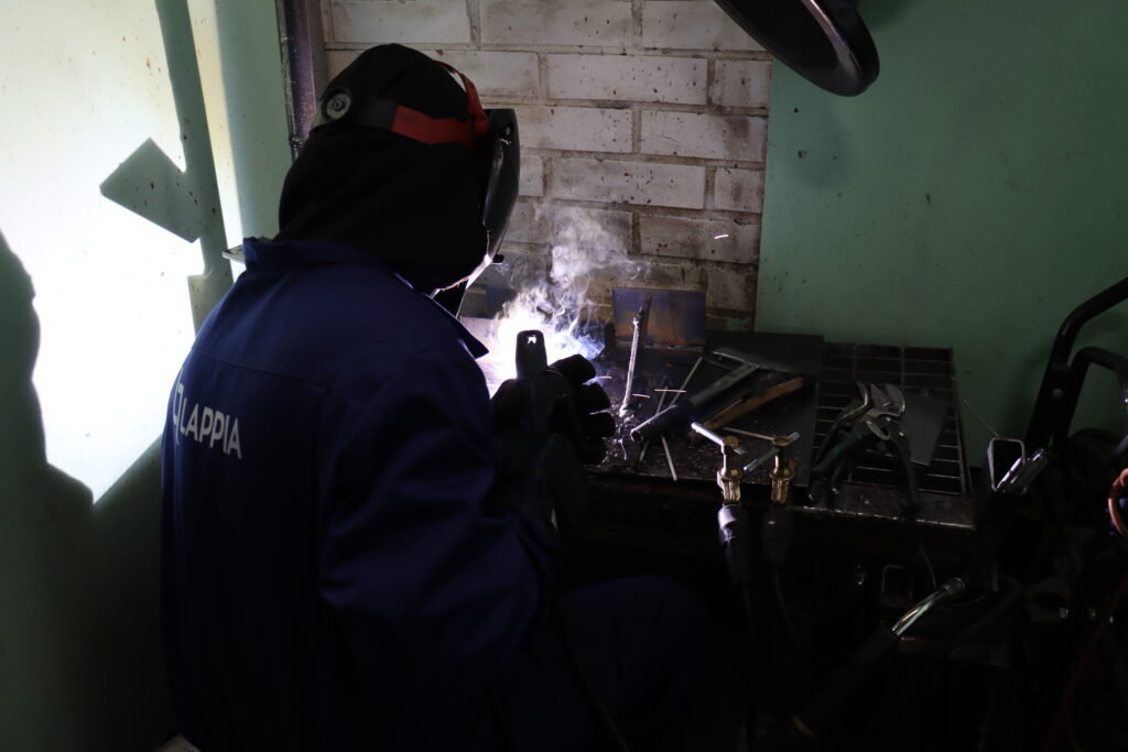 Vankilaopetuksessa on mahdollista suorittaa muun muassa kone- ja tuotantotekniikan opintoja.