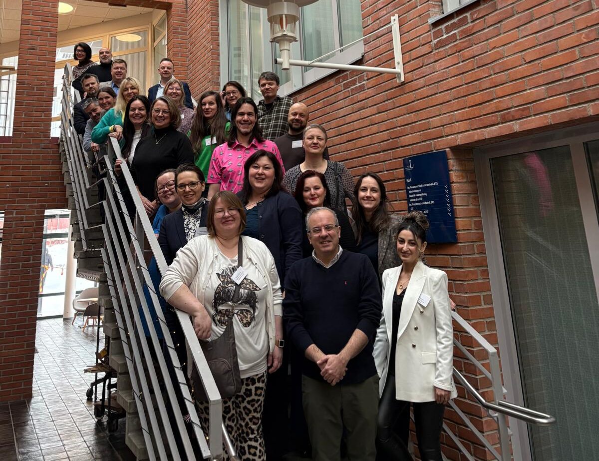 AI4GreenBus-hankkeen toteuttajat kokoontuivat hankkeen kick off -tapahtumassa Ruotsin Luulajassa helmikuussa.